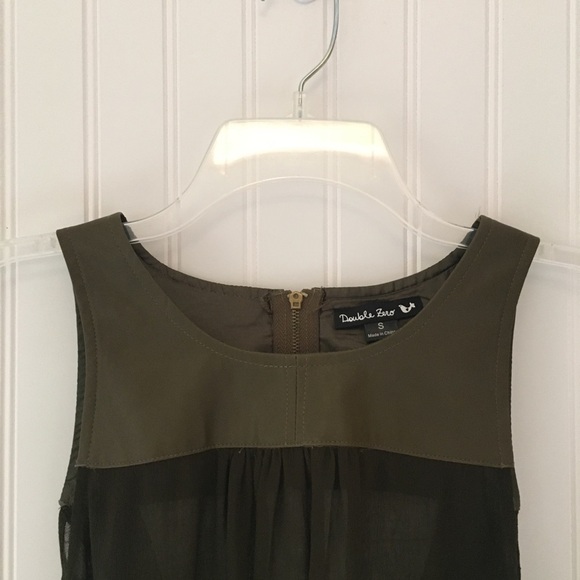 Double Zero Open Back Sleeveless Chiffon & Faux Sleeveless Top Olive Size Small - Picture 5 of 14